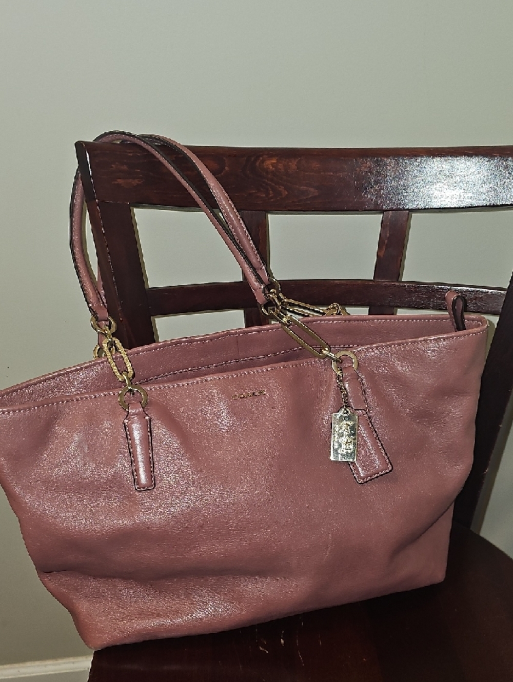 Coach Leather Shoulder Tote in Mauve Brown